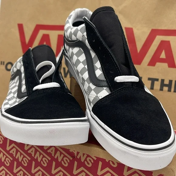 Vans Men’s Checkerboard Sneakers Old Skool
Cosmic Check Reflective
VN0A5JMIB9J - Picture 5 of 16